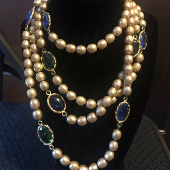 Lot Of Vintage Mixed Costume Jewelry 16 Necklaces Estate Sale - Picture 6 of 7